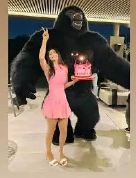 أسماء جلال