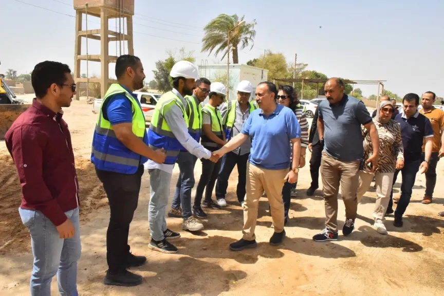 محافظ أسيوط 