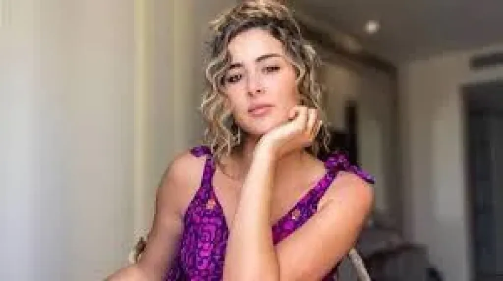 عائشة بن أحمد