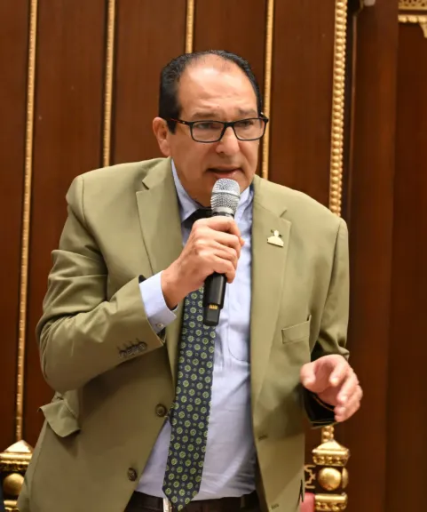 النائب حسام الخولي