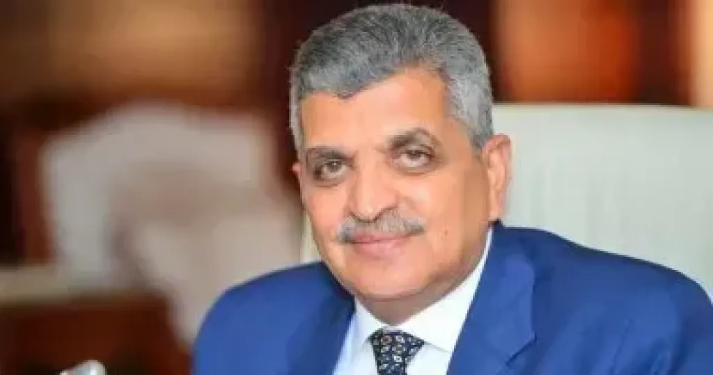 قناة السويس 