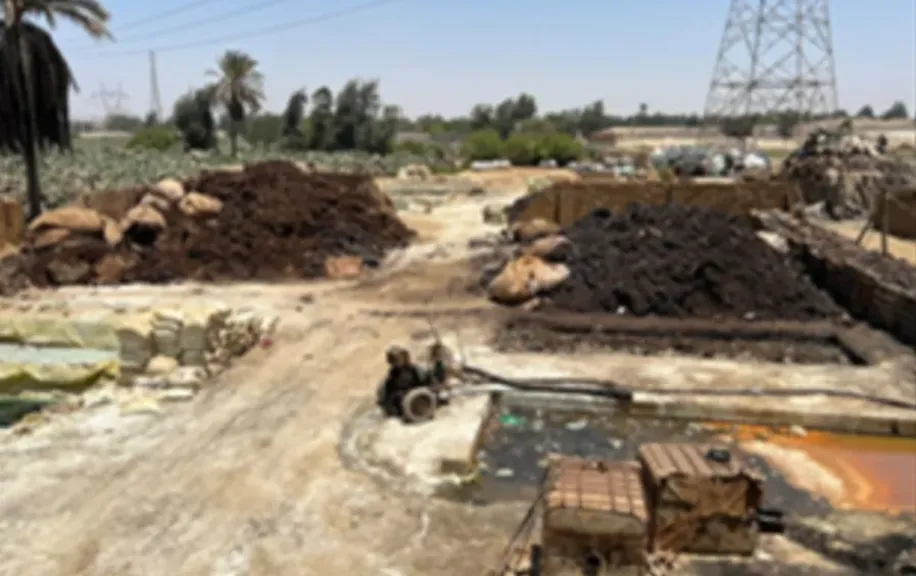 ضبط مالك مصنع لإنتاج الأسمدة المغشوشة والتعدي على قطعة أرض بالقليوبية