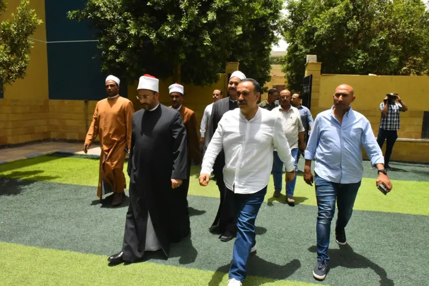 محافظ أسيوط 