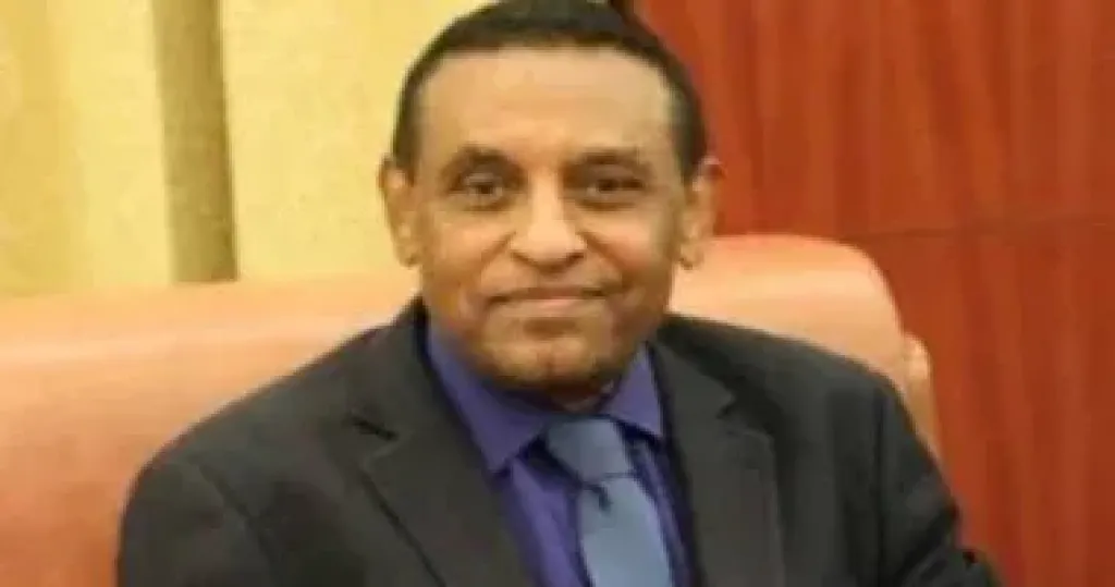 الدكتور كامل الطيب إدريس رئيس وزراء السودان