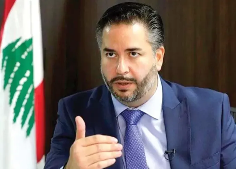 وزير الاقتصاد اللبناني السابق 