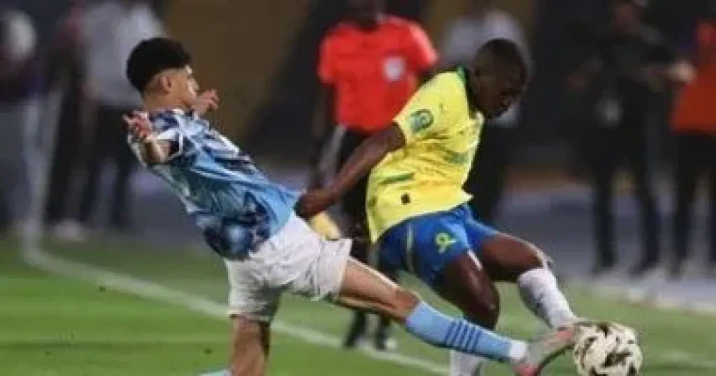 بيراميدز ضد صن داونز