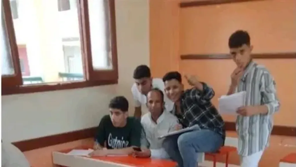 ارشيفية 