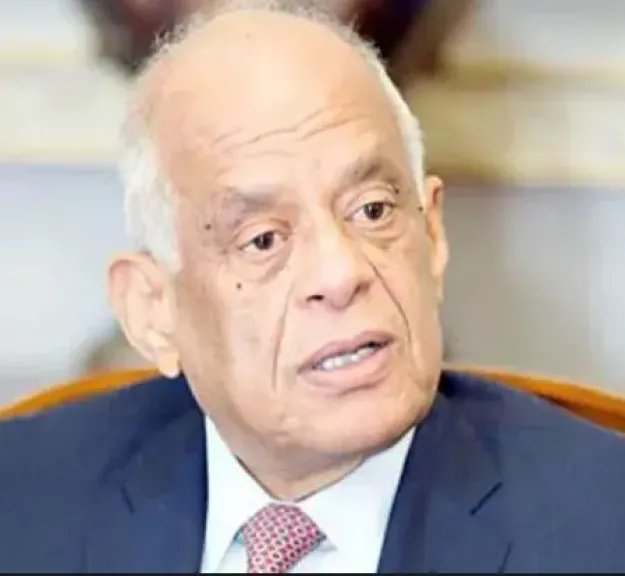  الدكتورعلى عبد العال