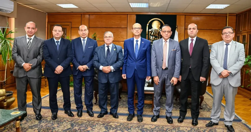 رئيس جامعة 