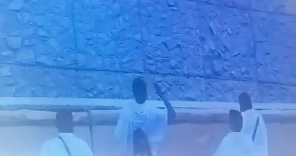 رمي الجمرات 