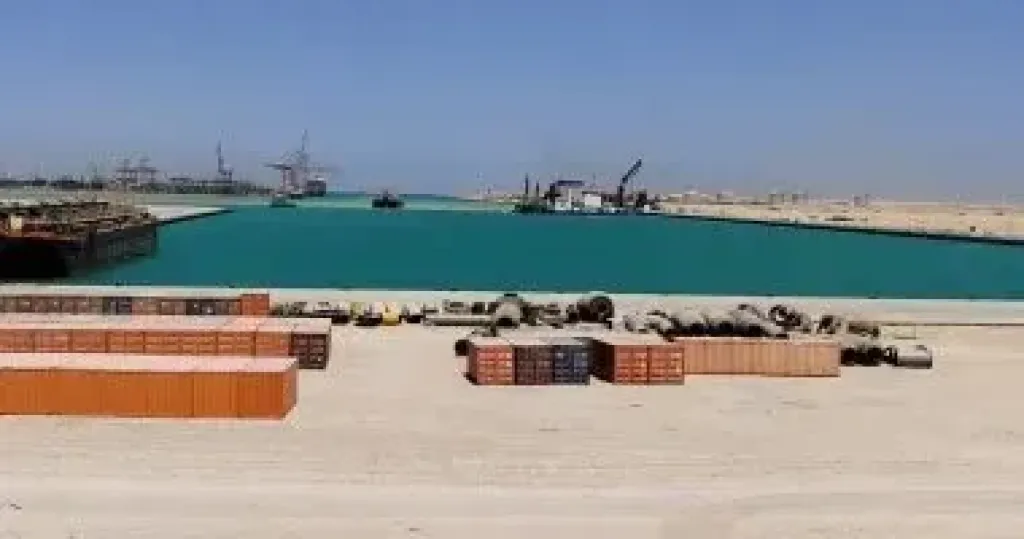 ميناء السخنة 