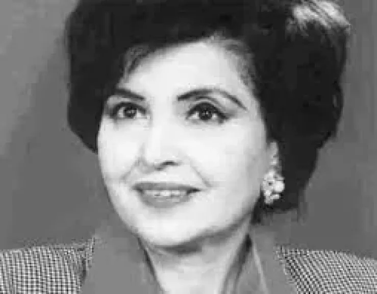الإذاعية هدى العجيمي