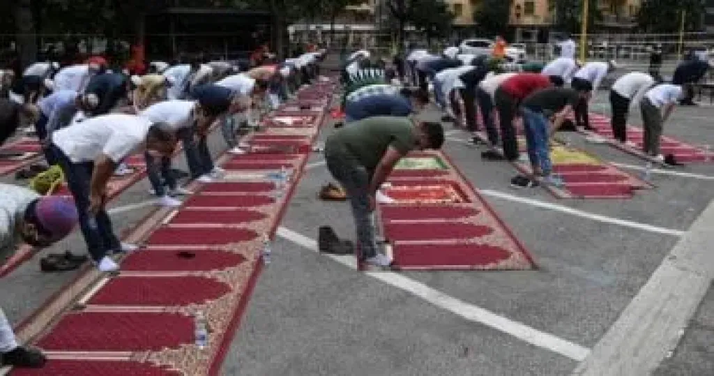 ايطاليا 