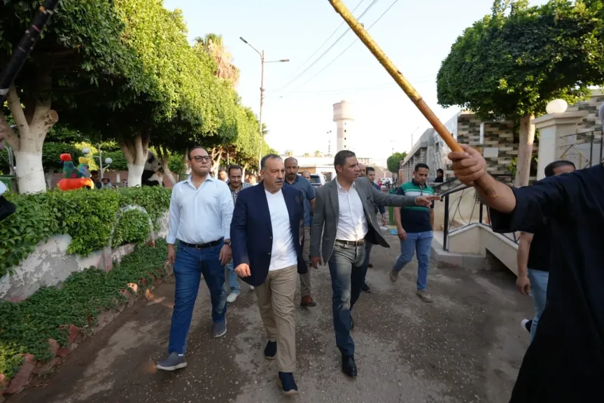 محافظ أسيوط 
