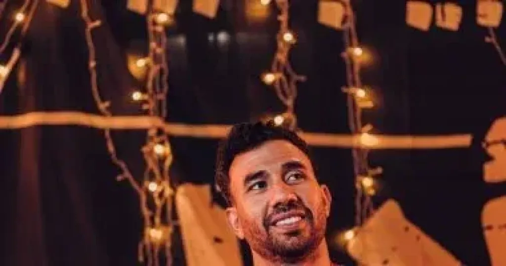 تريزيجيه نجم الأهلى
