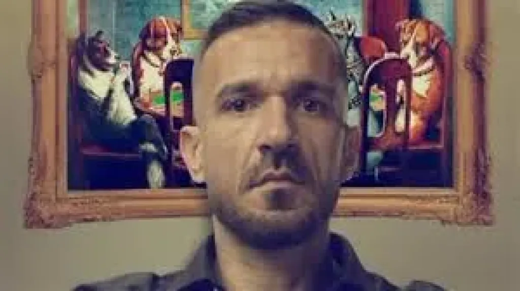 على معلول