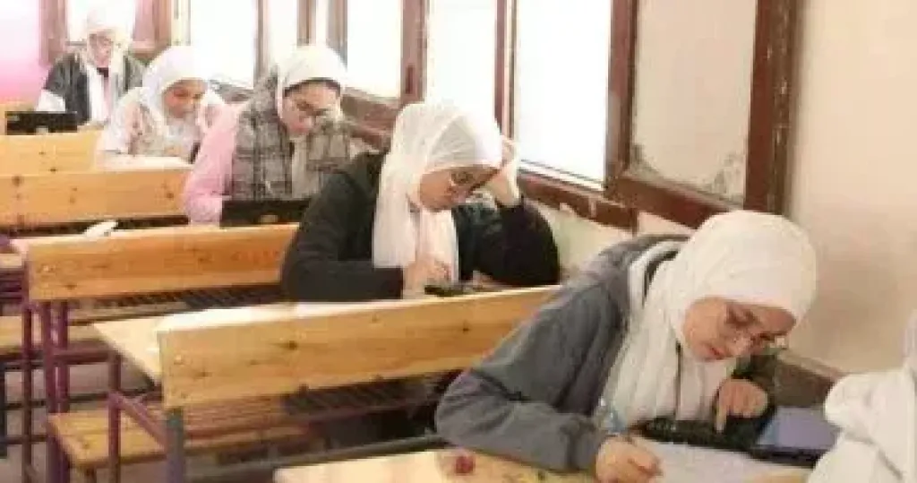 مدارس 