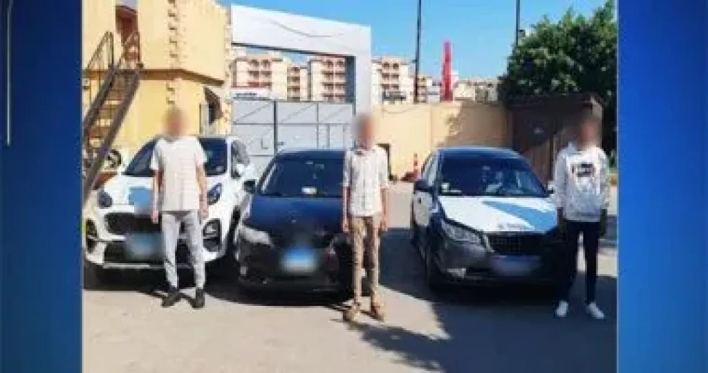 ضبط 3 أشخاص لاستعراضهم بسيارات بالصحراوي