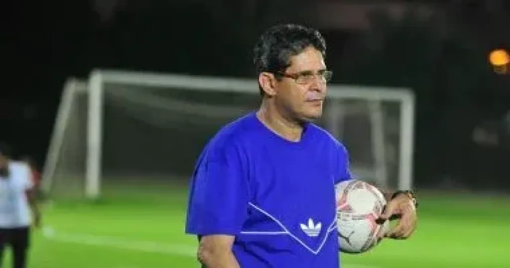 ايمن الرمادى