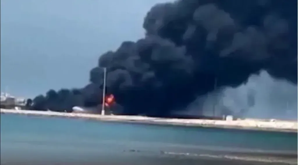 إيران 