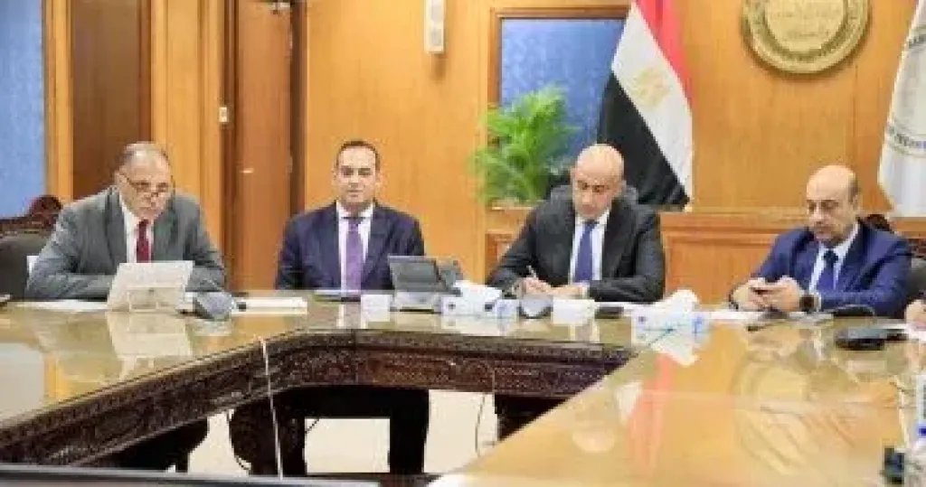 محمد عبد اللطيف وزير التربية والتعليم