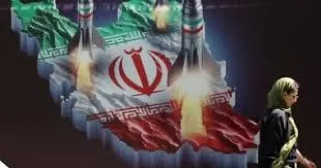 قصف نووي
