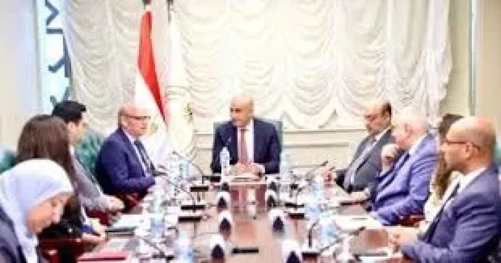 جانب من الاجتماع 