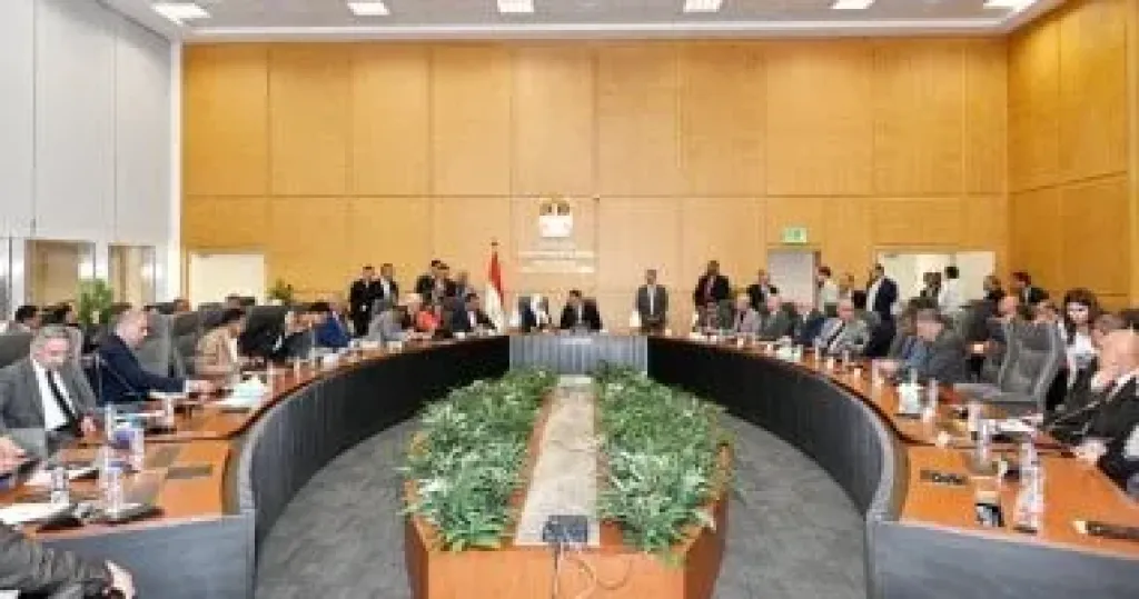 وزير الإسكان