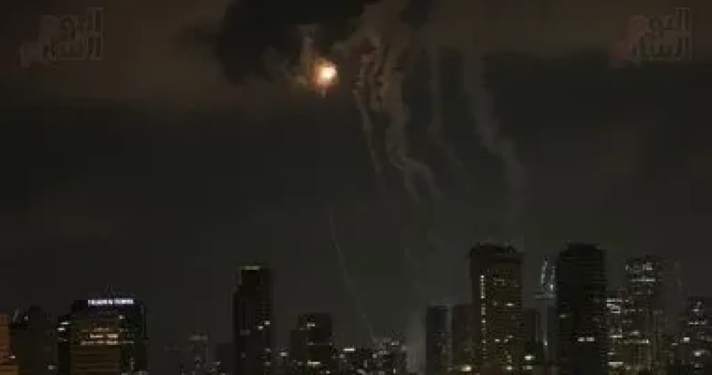 قصف إيرانى على تل أبيب- إكس