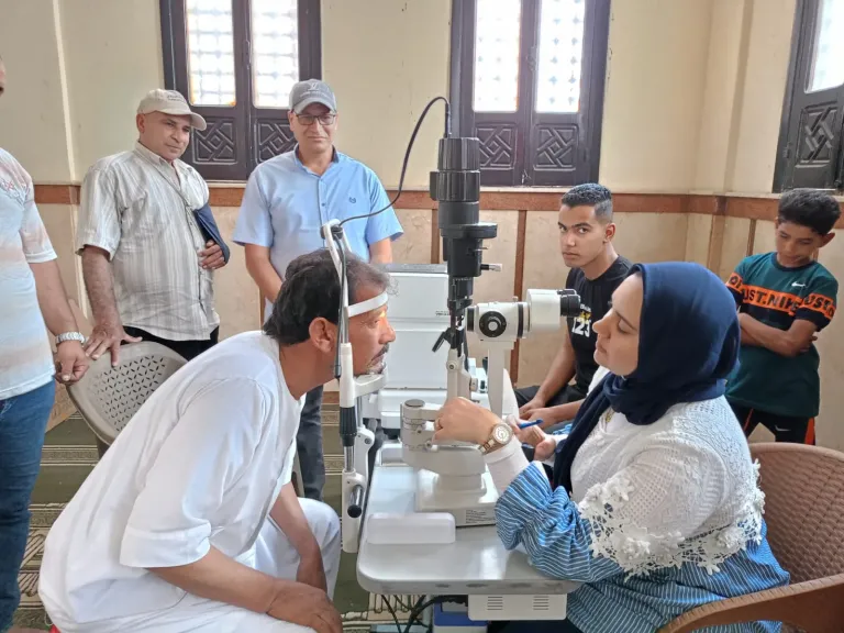 قوافل طبية في كفر الدوار وأبو المطامير