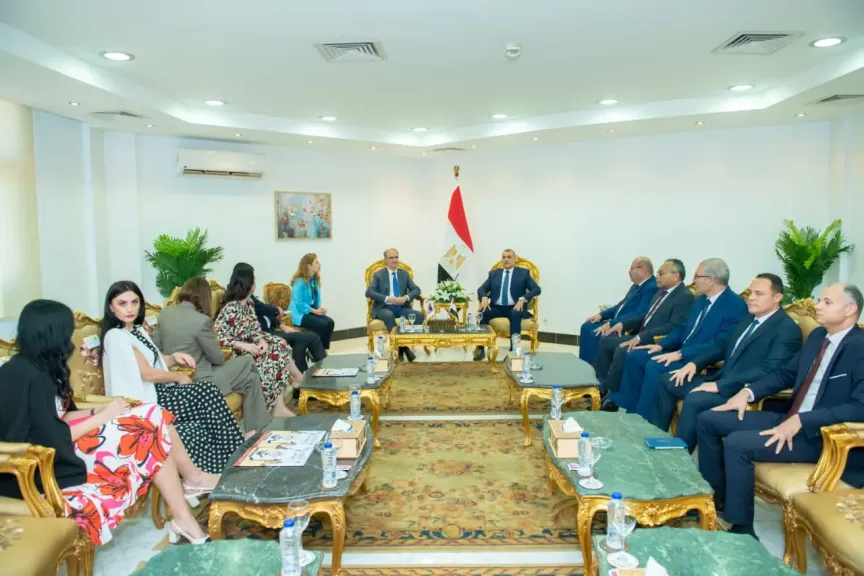 جانب من الزيارة 