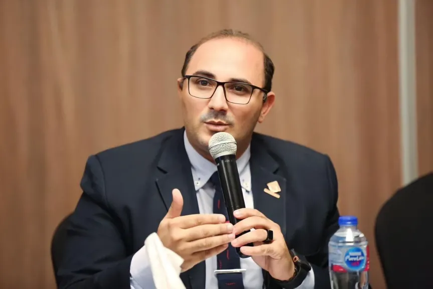يوسف عماد 