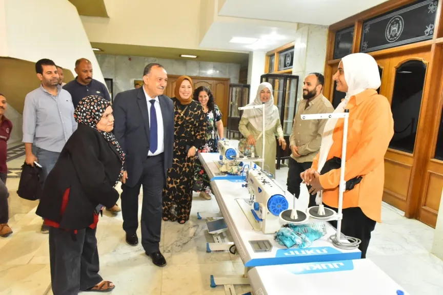 محافظ أسيوط 