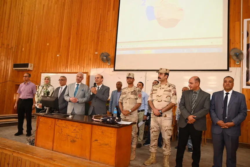رئيس جامعة 