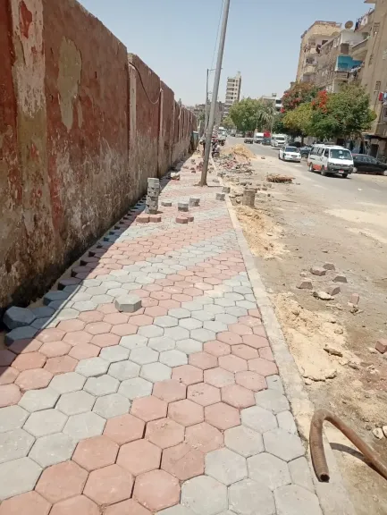 جانب من متابعه 
