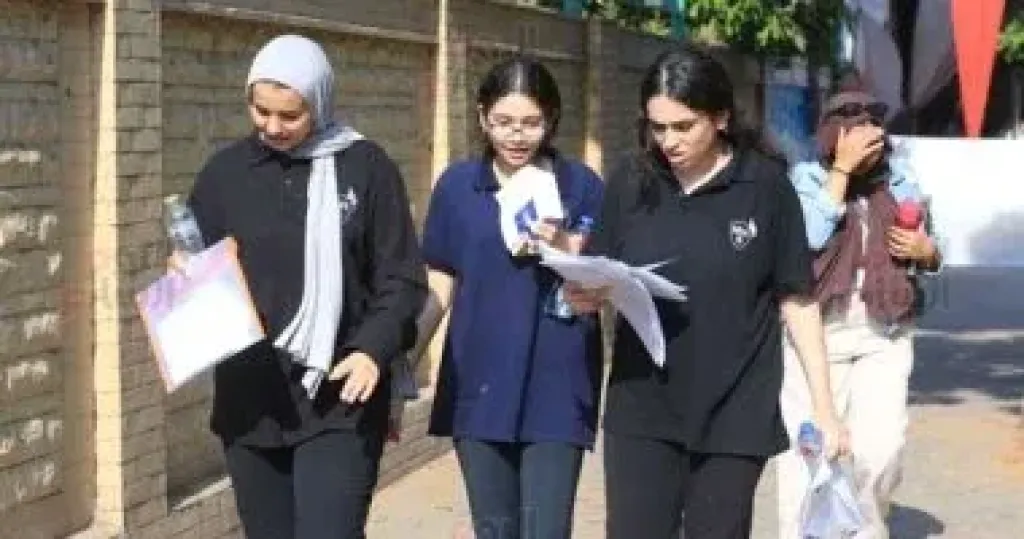 طلاب الثانوية العامة