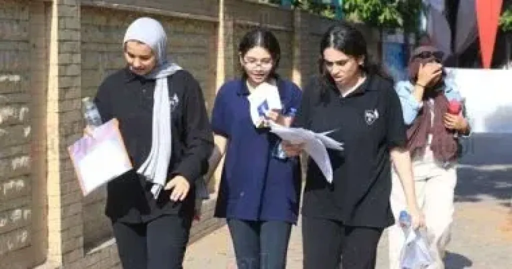 طلاب الثانوية العامة