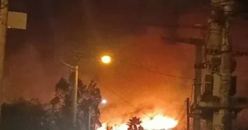 حريق أرشيفية
