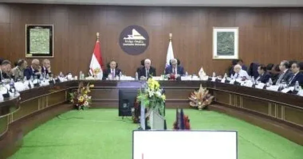 وزير التعليم العالي يؤكد جاهزية مكتب التنسيق الرئيسي بجامعة القاهرة لبدء أعماله