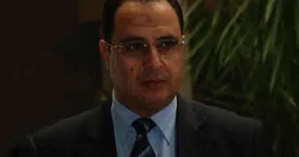 أشرف محمود