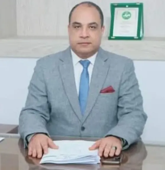 الكاتب الصحفى  ياسر شوري