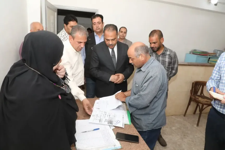 محافظ الشرقية يُفاجئ مجمع خدمات قرية بردين 