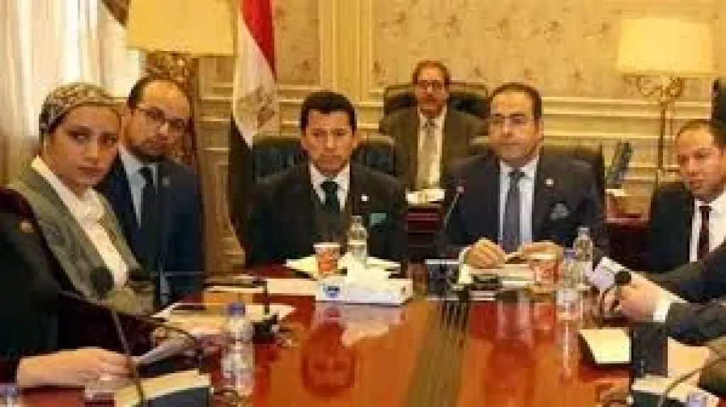 جانب من الاجتماع 