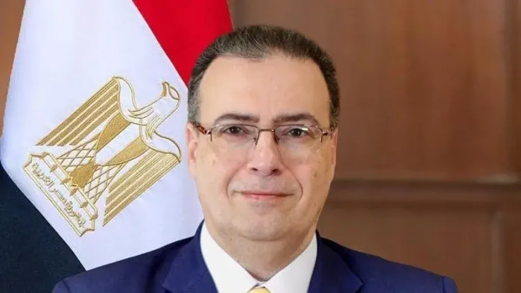 حاتم نبيل