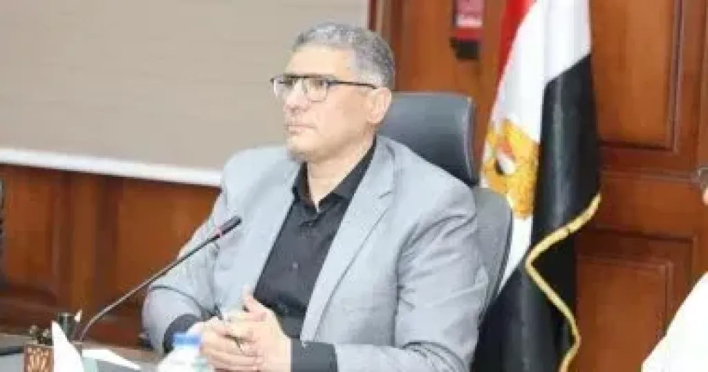 محافظ الجيزة 