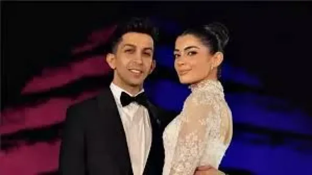 ليلي زاهر وهشام جمال 