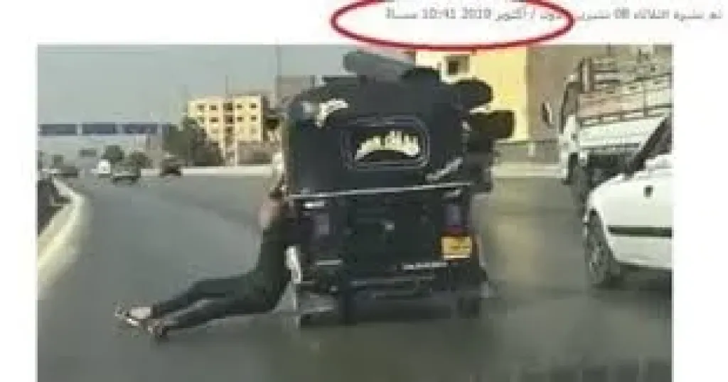 كشف حقيقةً استعراض شخص بتوك توك