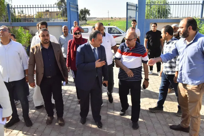 محافظ أسيوط 