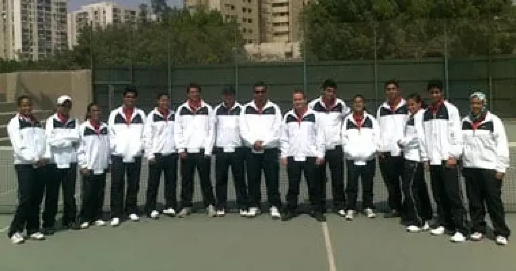 منتخب التنس للناشئين