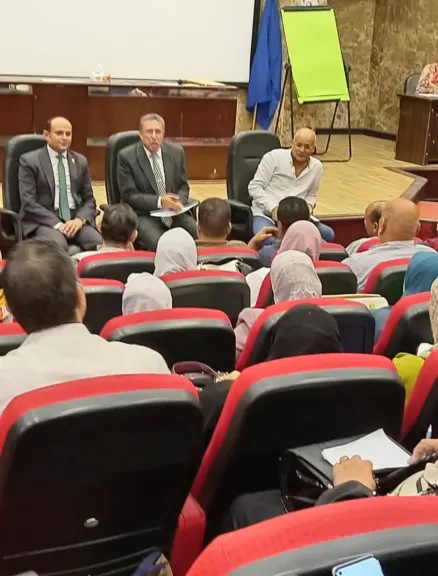 السيد محمد عبد اللطيف وزير التربية والتعليم